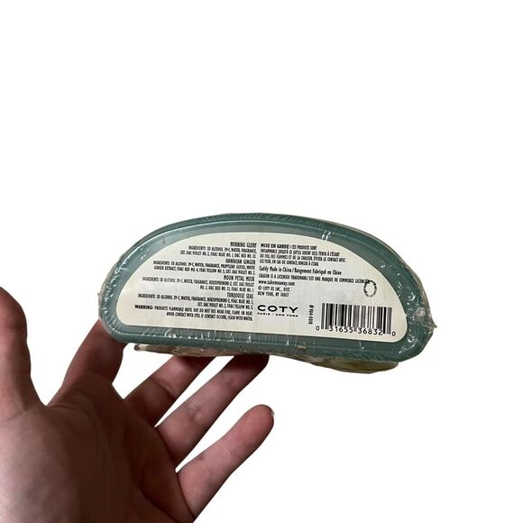 Vintage Calgon Original Body Mist Sampler Set - 4 Fragrances, 2 oz Bottles - Picture 3 of 3